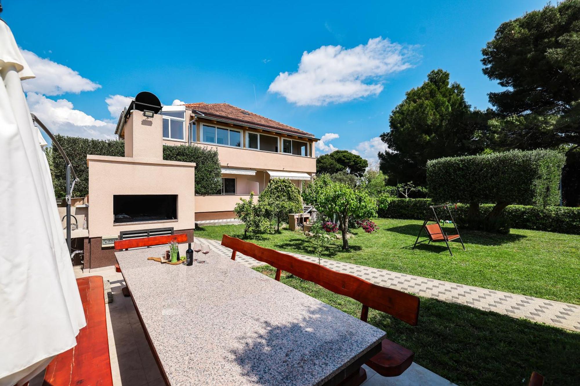 Apartments Becky On A Sandy Beach Without Crowd Sukošan 外观 照片