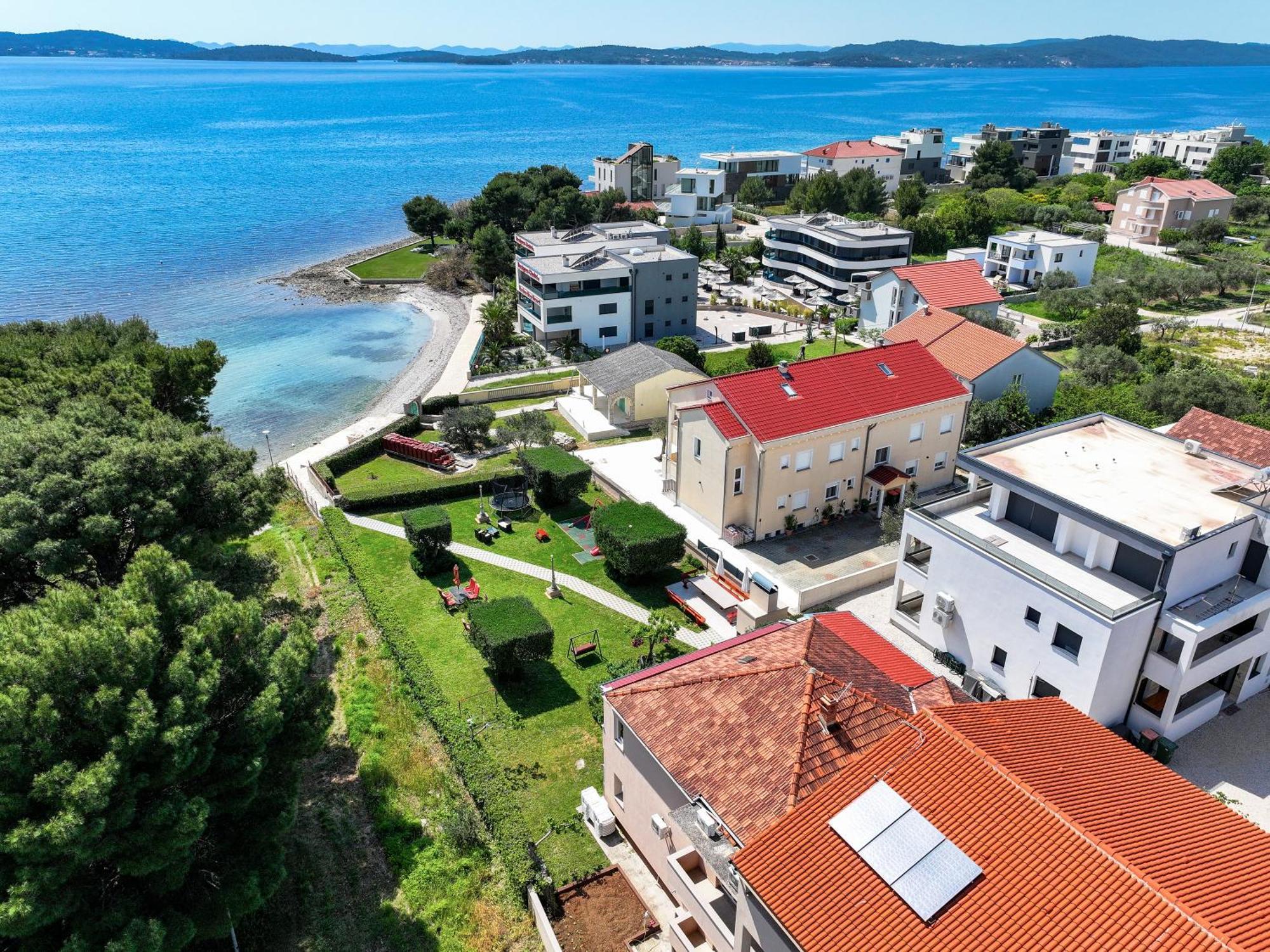 Apartments Becky On A Sandy Beach Without Crowd Sukošan 外观 照片